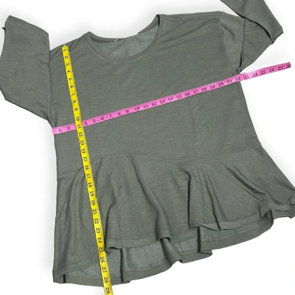 Soft Surroundings bay leaf green pull over top size Large - Picture 6 of 8